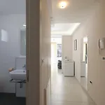 Ana *